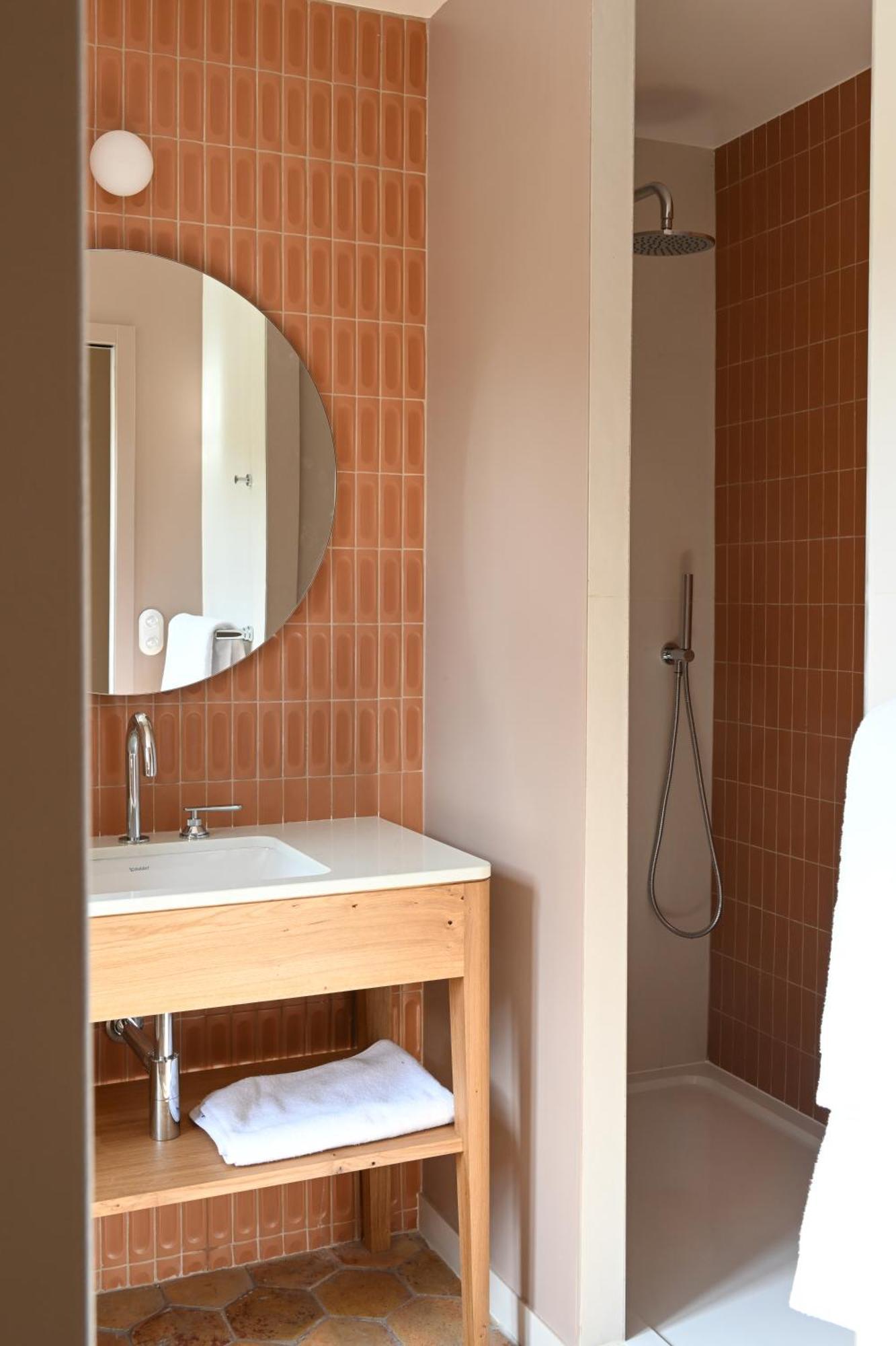 Hotel Les Pres Saint-Hilaire-le-Chatel Luaran gambar